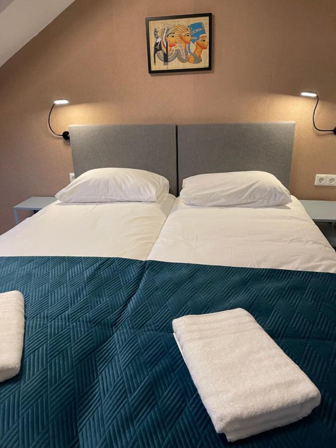 Hotel B&B Sint-Maria Next Door 팔켄뷔르흐안더횔 외부 사진