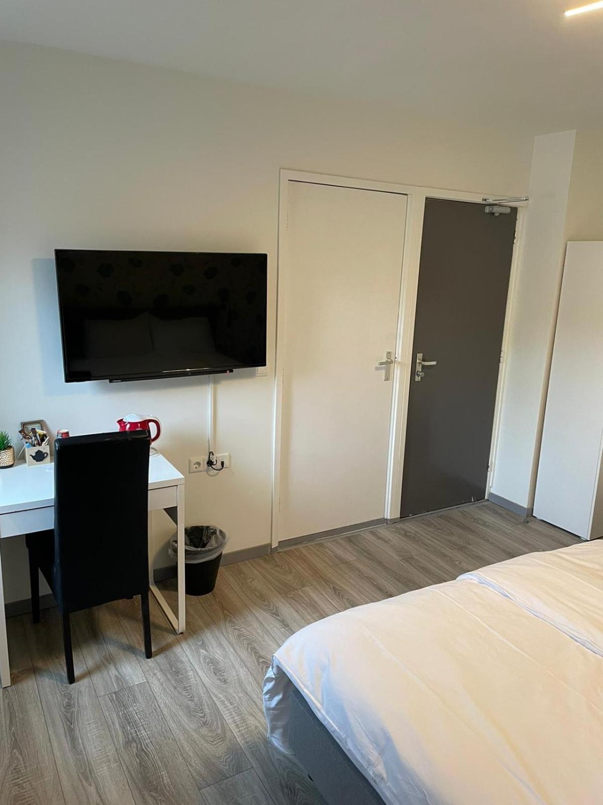 Hotel B&B Sint-Maria Next Door 팔켄뷔르흐안더횔 외부 사진